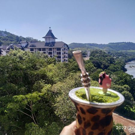 Melhor Vista E Localizacao Nas Termas Piratuba Kültér fotó